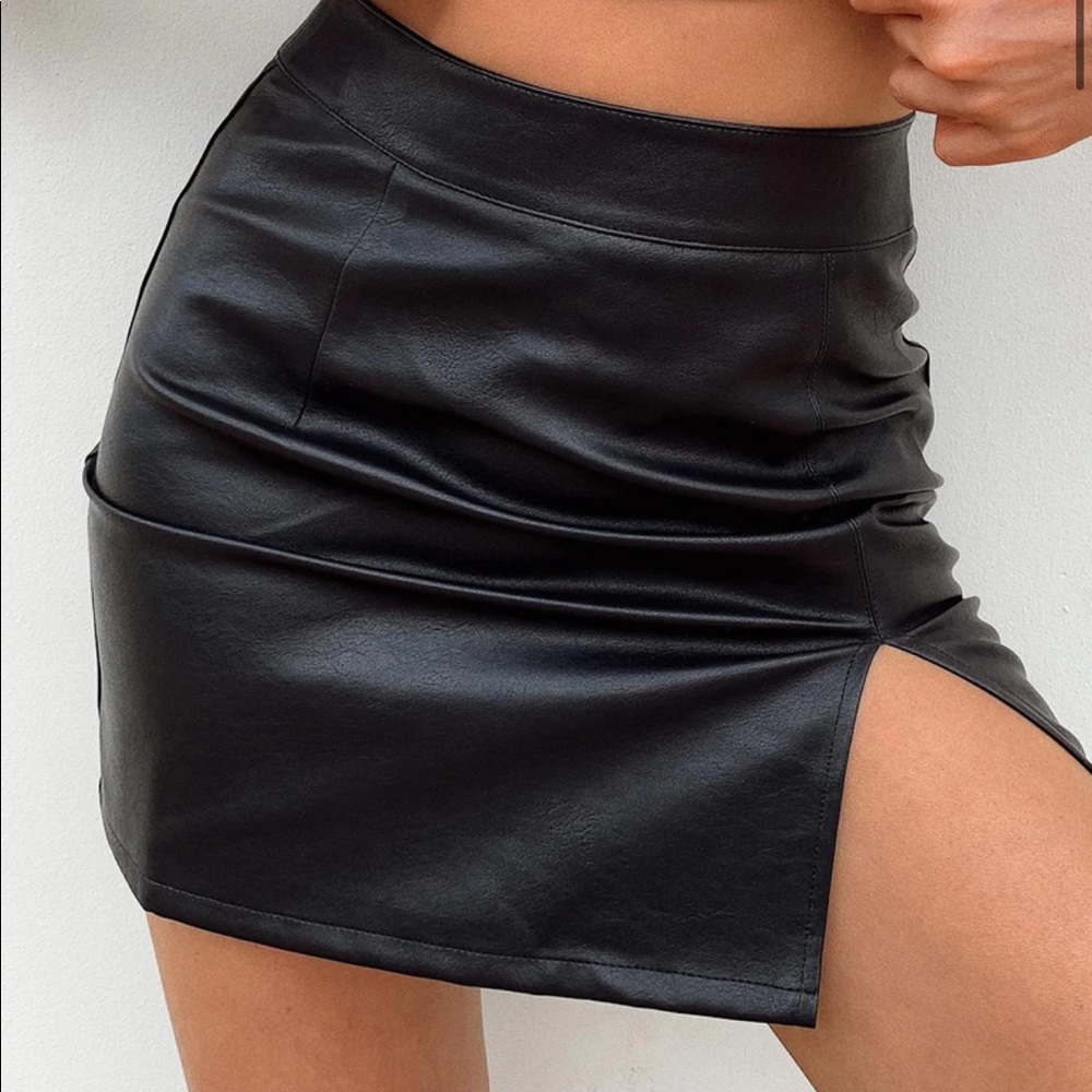 Rizzo Mini Skirt